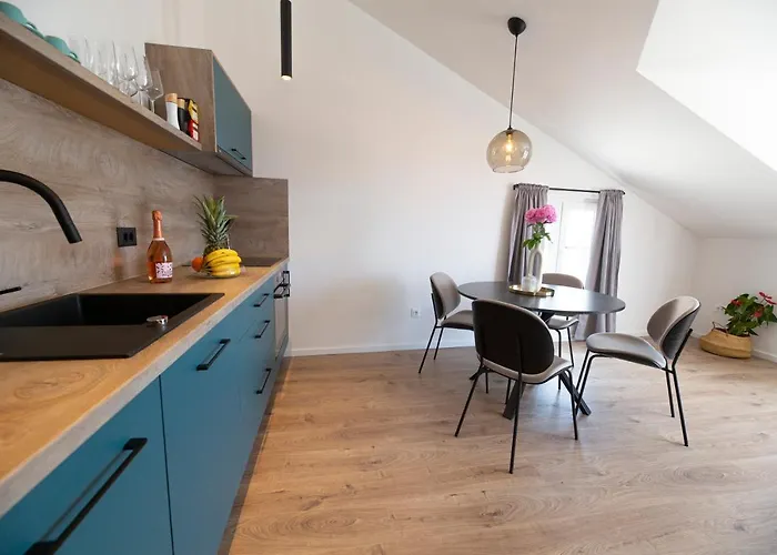 The Jazz Apartment, Old Town Located,free Parking מאקרסקה