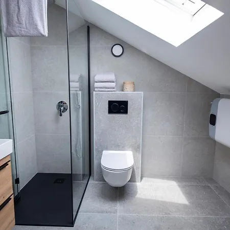 The Jazz Apartment, Old Town Located,free Parking Makarska