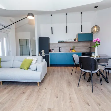 The Jazz Apartment, Old Town Located,free Parking Makarska