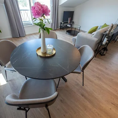 The Jazz Apartment, Old Town Located,free Parking Appartement *