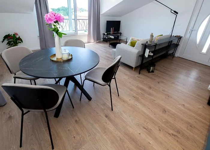 Appartement The Jazz Apartment, Old Town Located,free Parking *